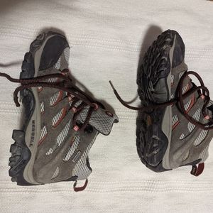 Vibram Hiking Boots